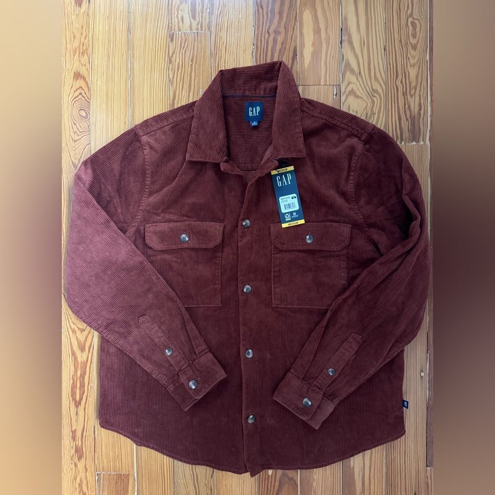 NWT Gap Corduroy Buttondown Shirt